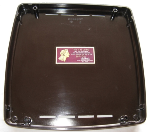 Golden Throat label inside of bottom of case